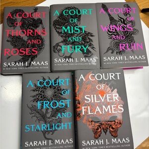 A Court of Thorns and Roses Series 5-Book Collection Set